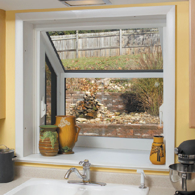 استفاده مناسب از پنجره‌ها در چیدمان آشپزخانه کوچک